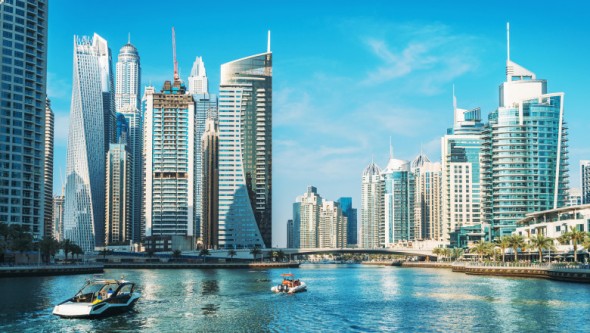 De ce a devenit Dubaiul refugiul preferat al miliardarilor ruși